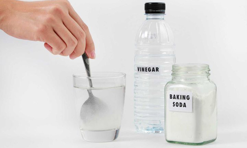 Làm sáng bạc 925 bằng giấm + baking soda